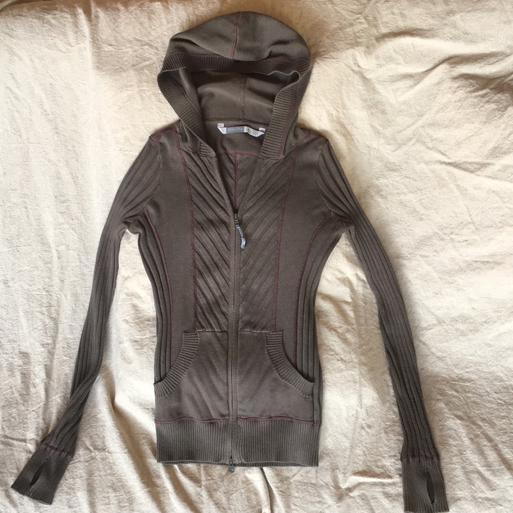 Athleta sweater